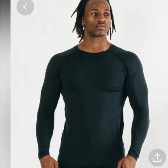 Alphalete NWT Hero long sleeve maroon, & Black Men’s Large - Picture 3 of 5